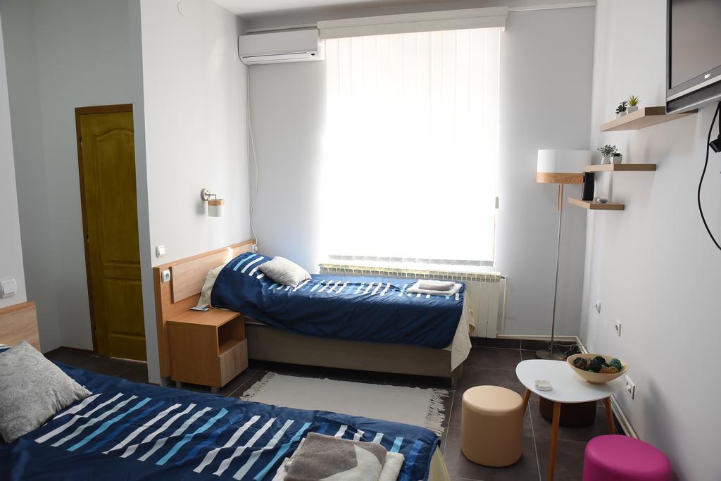 Mps Lux Apartments Nis Exterior photo